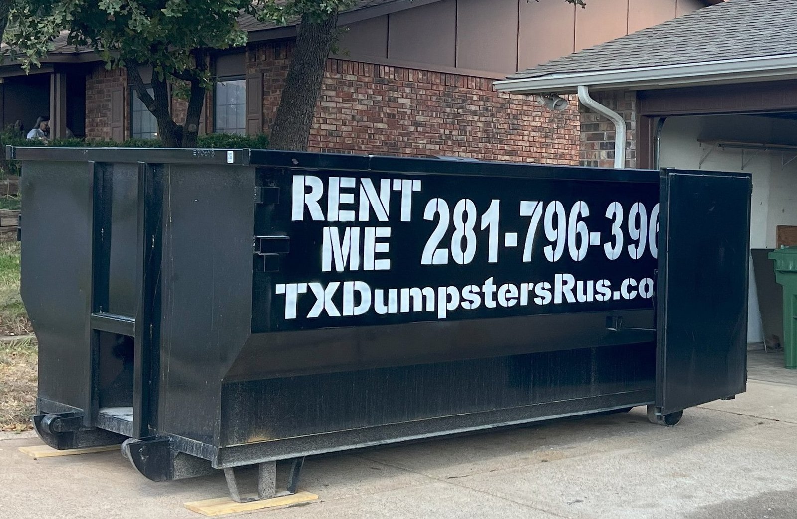 Remodeling dumpster rental in Dallas, TX
