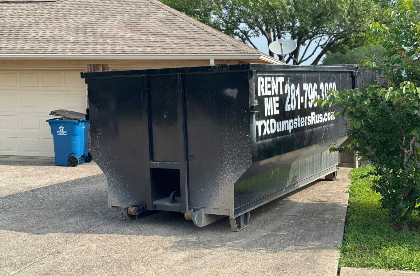 Why Choose TX Dumpsters R Us in Ennis, TX for Roofing Dumpster Rental