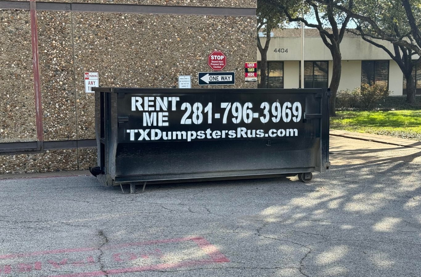 A satisfied business owner explaining why to choose TX Dumpsters R Us for commercial dumpster rental in Lancaster, TX. Commercial Dumpster Rental Near Me.