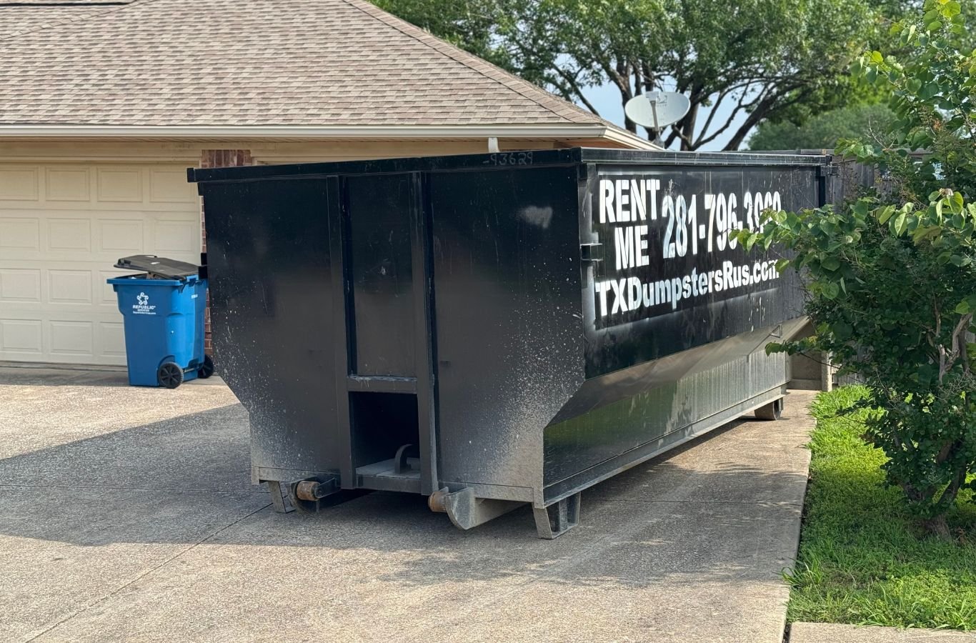 Reliable Dumpster Rental Services in Wilmer, TX by TX Dumpsters R Us, offering efficient and eco-friendly waste management solutions.